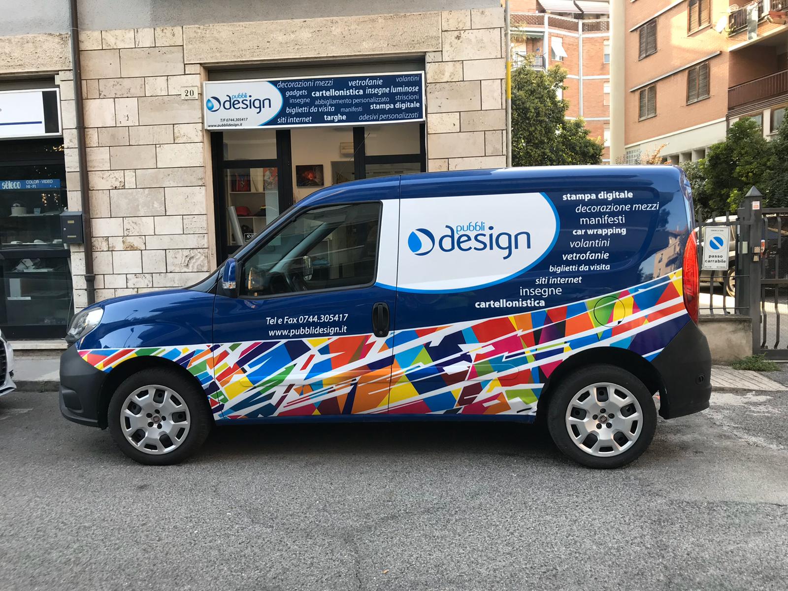 Adesivi personalizzati per auto – Del Monaco, pubblicità & design